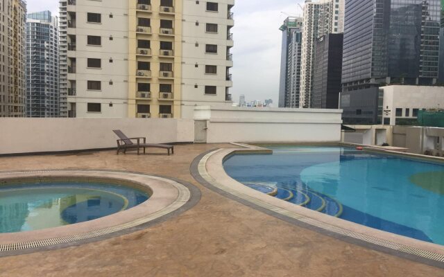 Forbeswood Parklane Suites