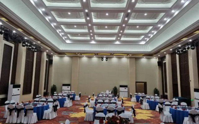 Liaocheng shengjing hot spring hotel