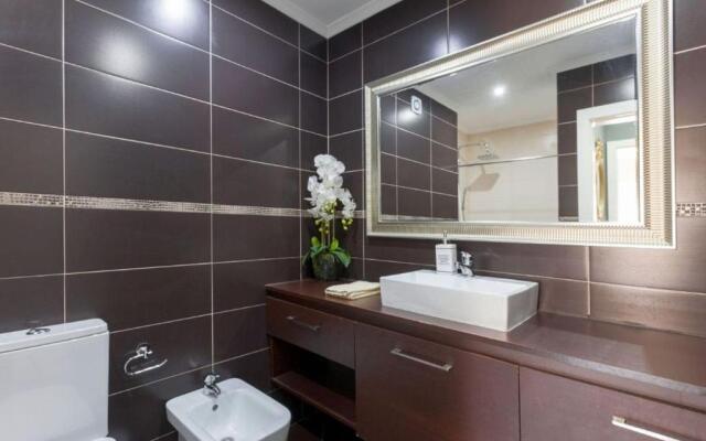 Apartment with 2 bedrooms in Moscavide - Lisbon