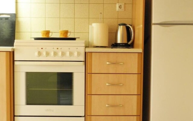 Cozy and Modern Apartment Centrally Located