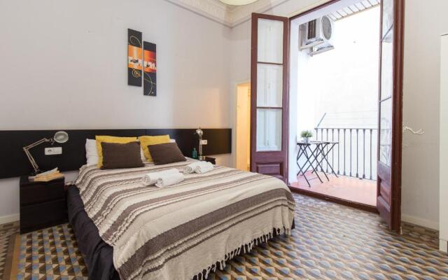 Key Plaza Universidad - Gran Via