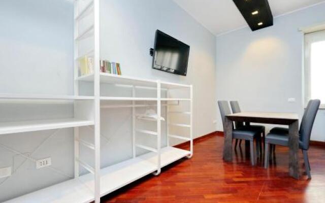Sapphire Apartment
