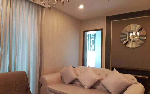 Bangkok Luxury Suites Pyne