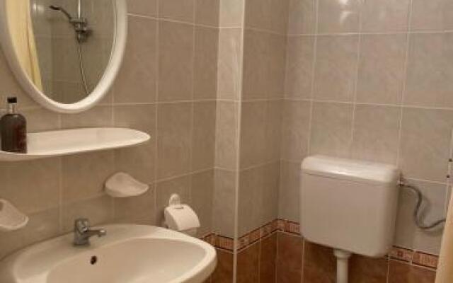 Korondi Forrás Panzio