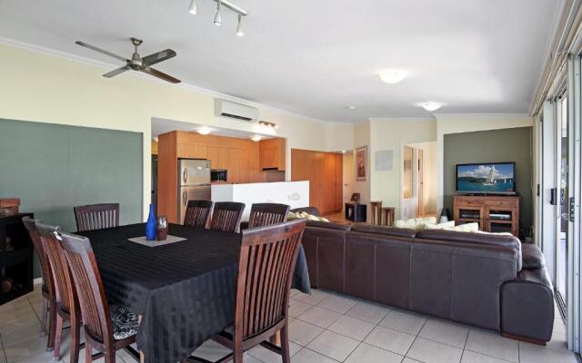 Oasis Apartments