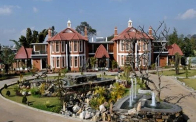 Royal Reward Resort