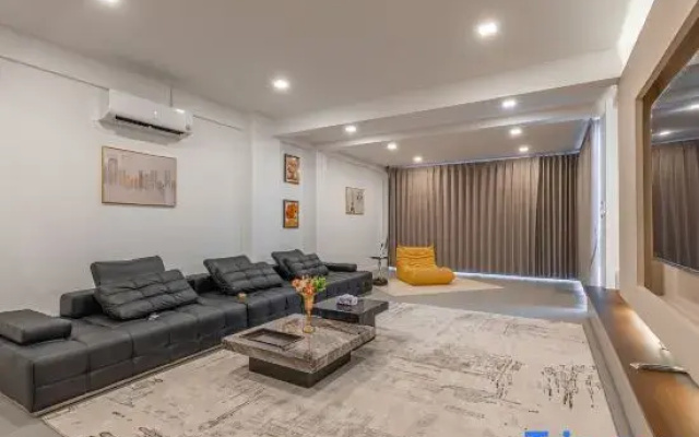 ThaiHomeLuxury6B villa walkingst