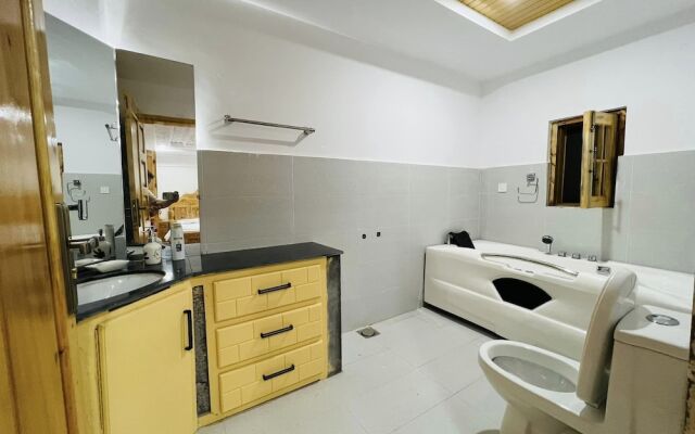 ReeLam Residency