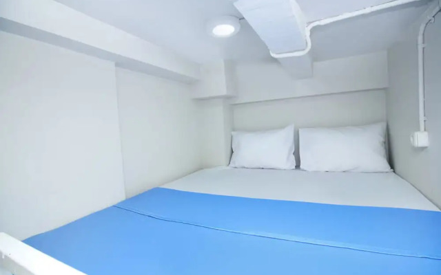 Kamar Keluarga Bandara VII Syariah