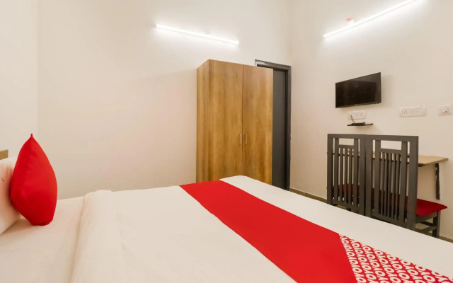 OYO 72350 Perky Stay