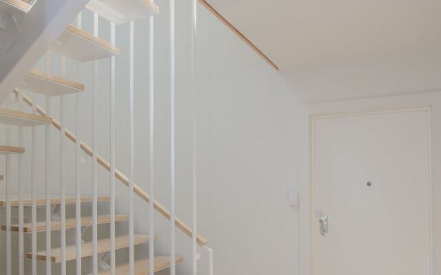 Liiiving - Charming Downtown Delight II