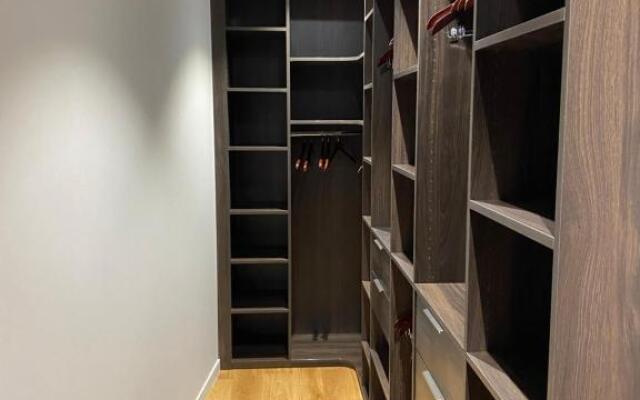 Penthouse Saint Edward