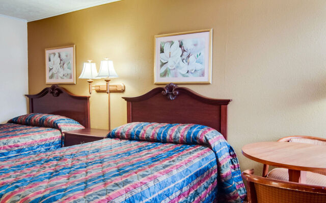 Rodeway Inn Civic Center