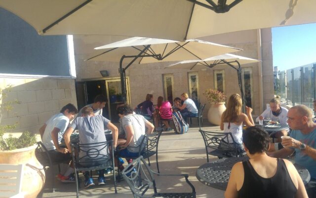 Hotel Marom