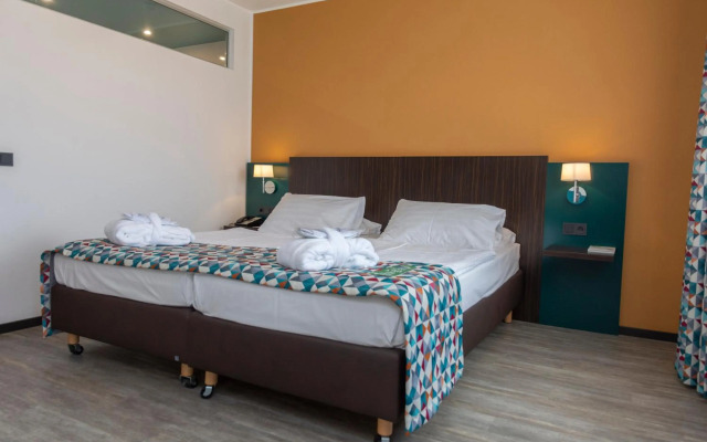 Trans World Hotel Donauwelle