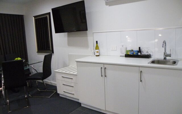 Hamilton Lonsdale Motel