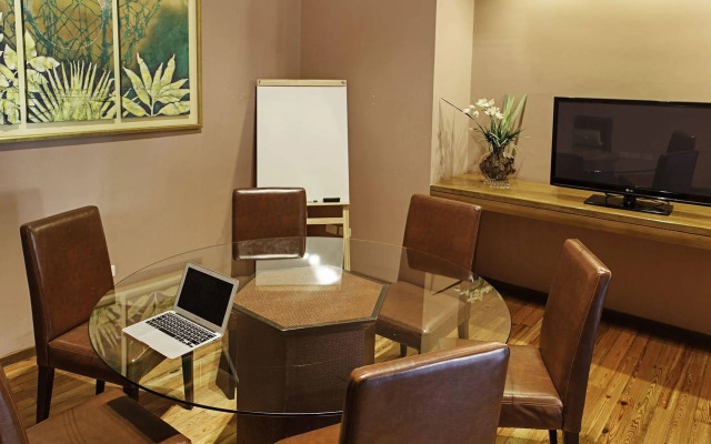Las Lomas Casa Hotel