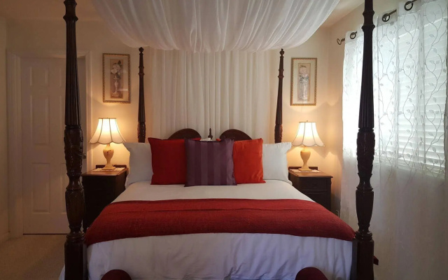 RubyJune Inn