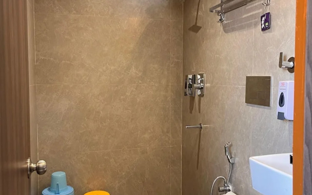 Hotel Soumya Sarovar