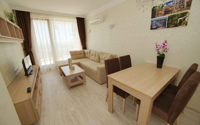 Apartcomplex Harmony Suites