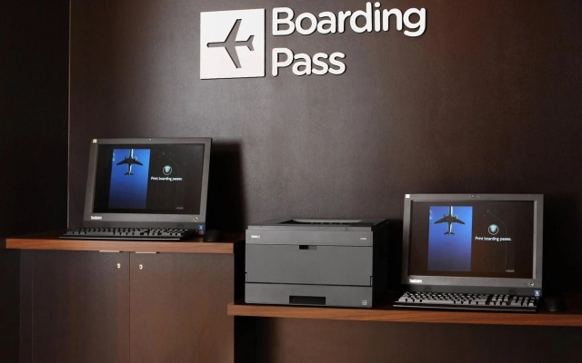 Courtyard by Marriott Houston Hobby Airport