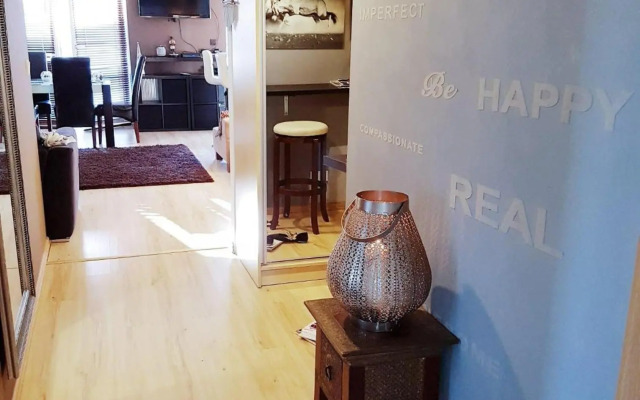 Warsaw King Size Apartment