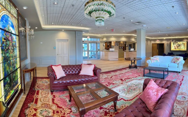 The Gem Museum Suites