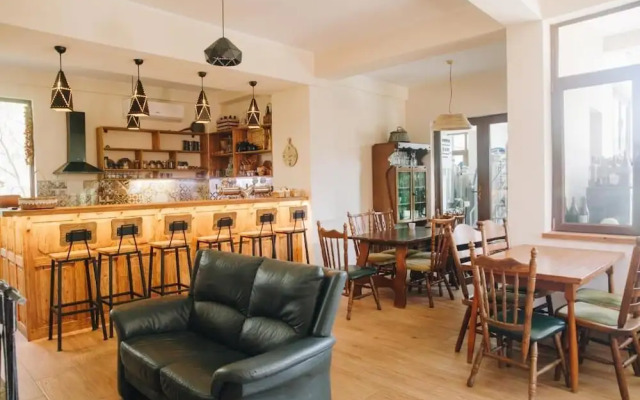 Lost Ridge Inn & Brewery & Ranch