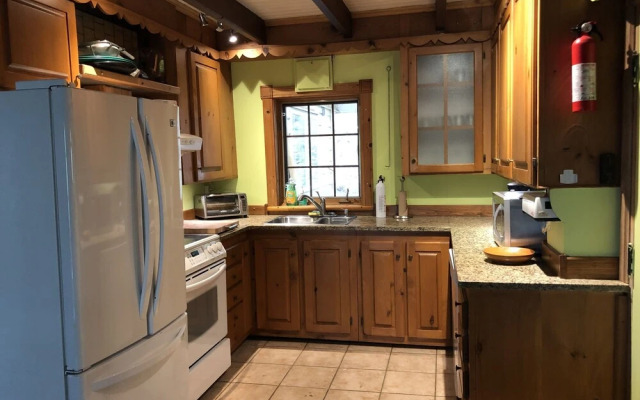 Chimo Cottage