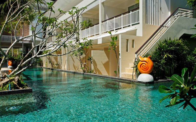 A2 Pool Resort
