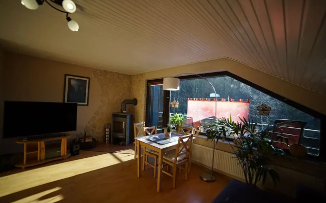 Ferienwohnung im Wald mit Kamin