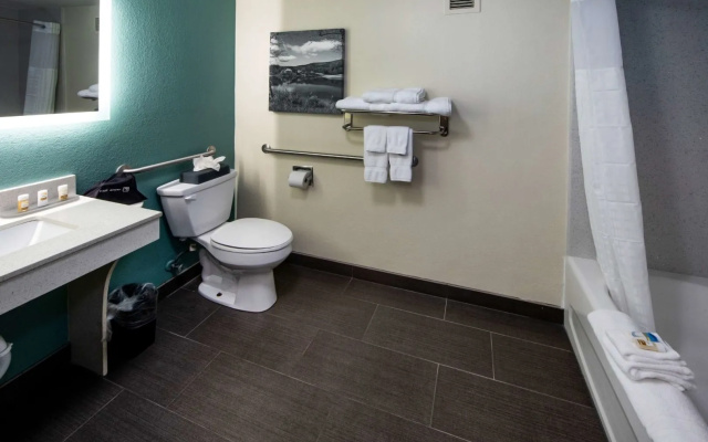 City Express by Marriott Duluth