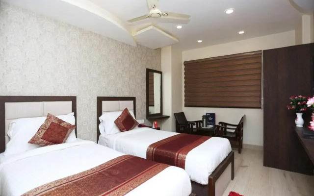Hotel Aadesh Palace