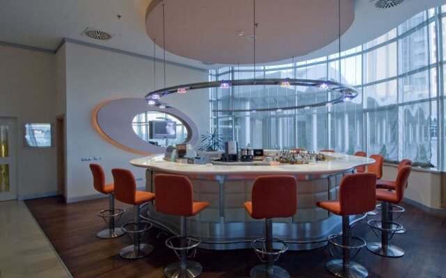 WOW Airport Hotel