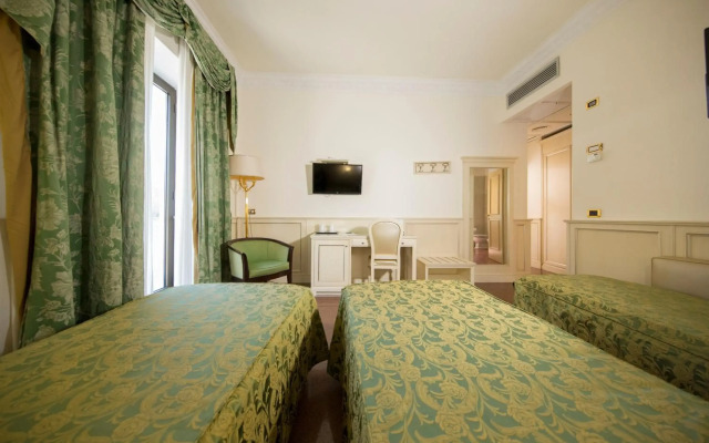 Mancini Park Hotel