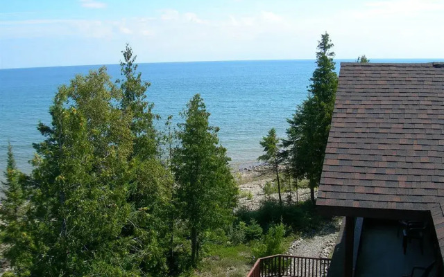 Ninemile Point B&B Inn