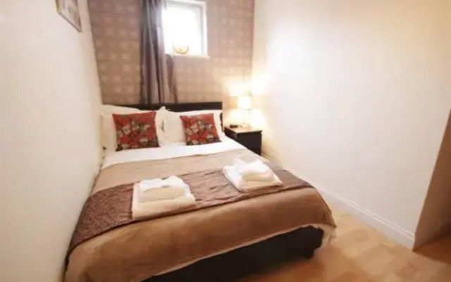 Savvy Serviced Apartments - Clarence House
