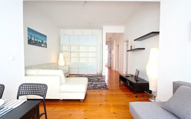 Akicity Lisboa Pearl III