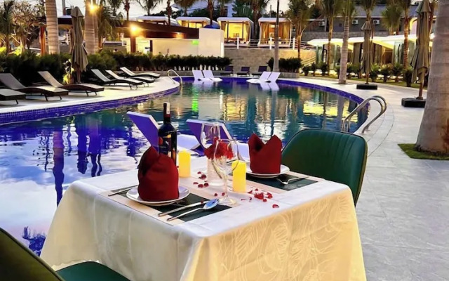 Olee Sea View Resort