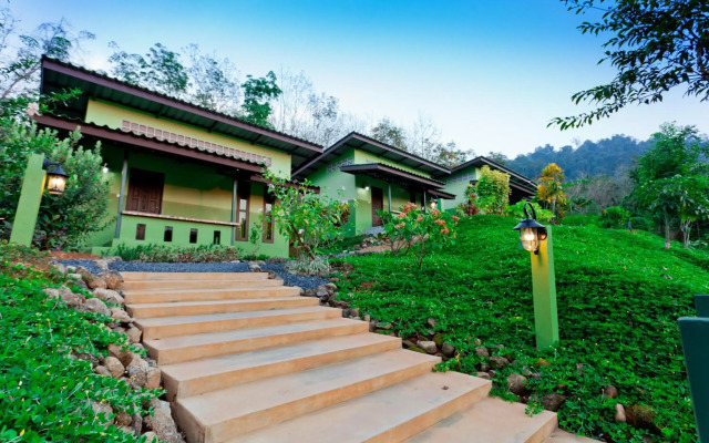 The Mouth Resort