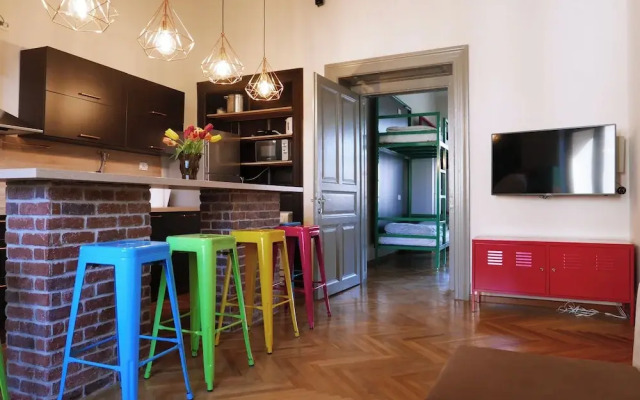 Choco Home & Hostel