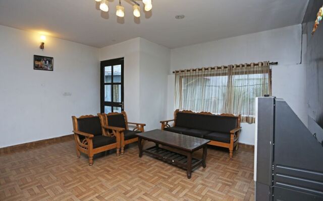 OYO 9392 Villa Riverine