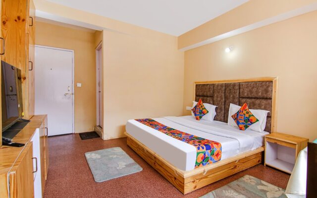 Fabhotel Nirvana Deluxe