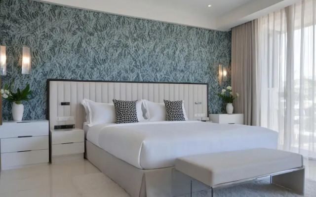 Luxury Oceanfront Villa in Arona