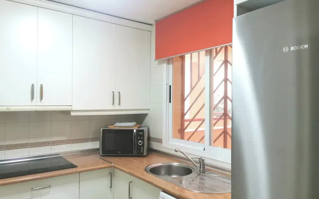 Nice Flat Close With Pool, Marbella, Spain