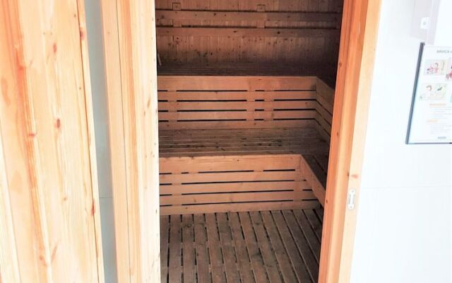 Grande Caribbean Resort - Sleeps 2