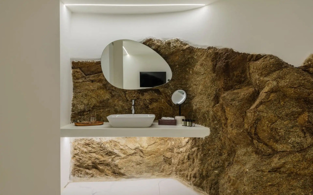 Tagoo Hills Luxury Suites