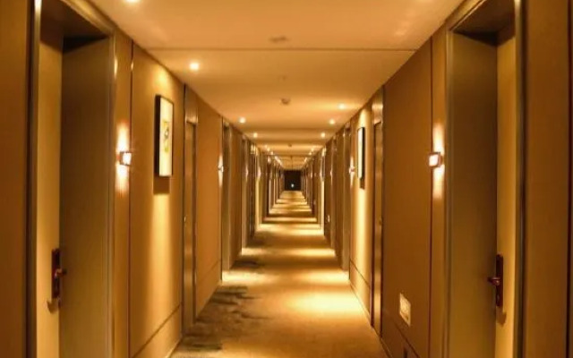 Homeinn Selected Hotel (Jilin Jiangnan)