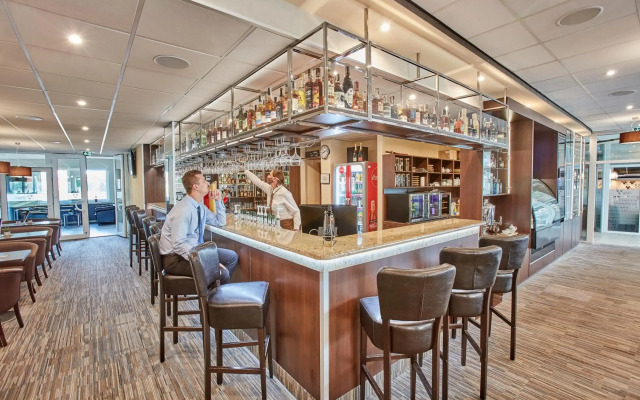 Hotel Senec Lake Resort