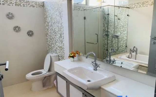 Huang Su Villa 5